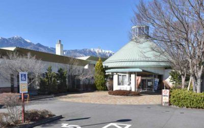 南アルプス釜無川温泉 むかわの湯